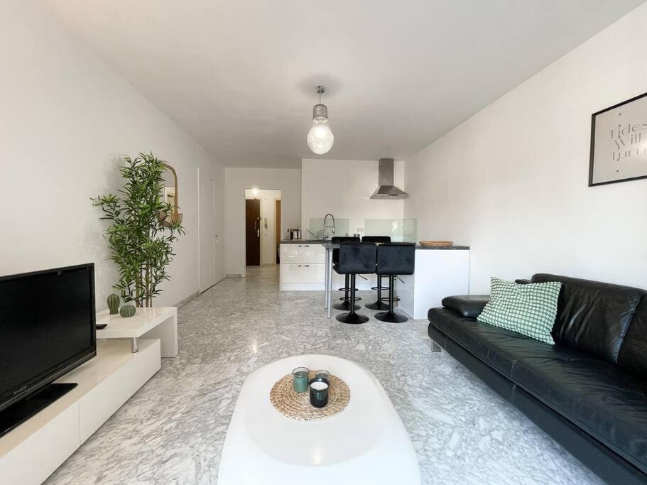 Cosy Deux Pieces Apartment Menton Ngoại thất bức ảnh